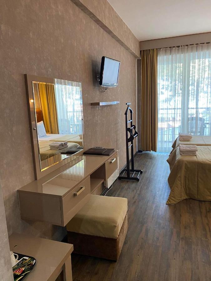 Villa Reta Hotel & Spa Grigoleti Luaran gambar