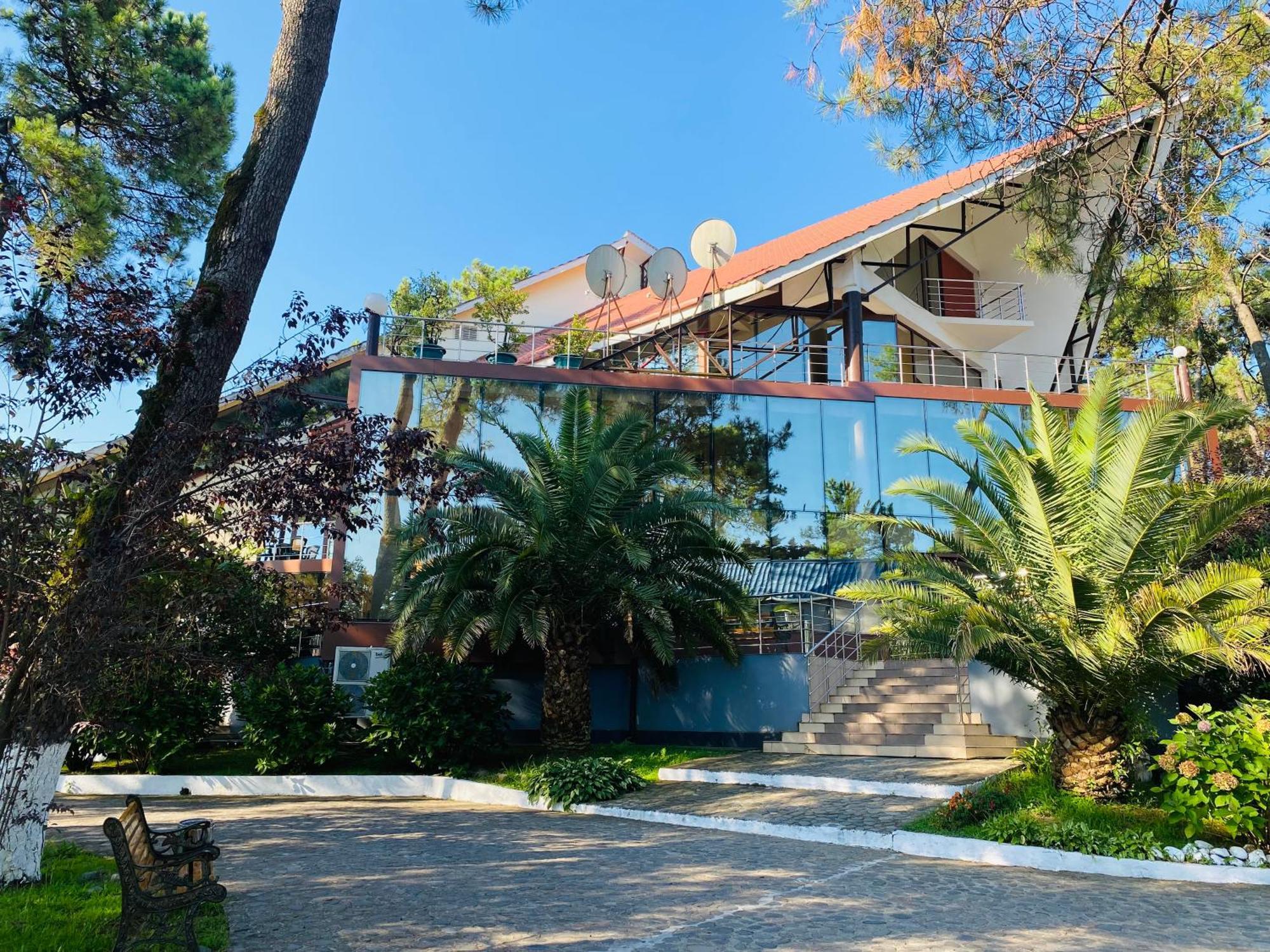 Villa Reta Hotel & Spa Grigoleti Luaran gambar